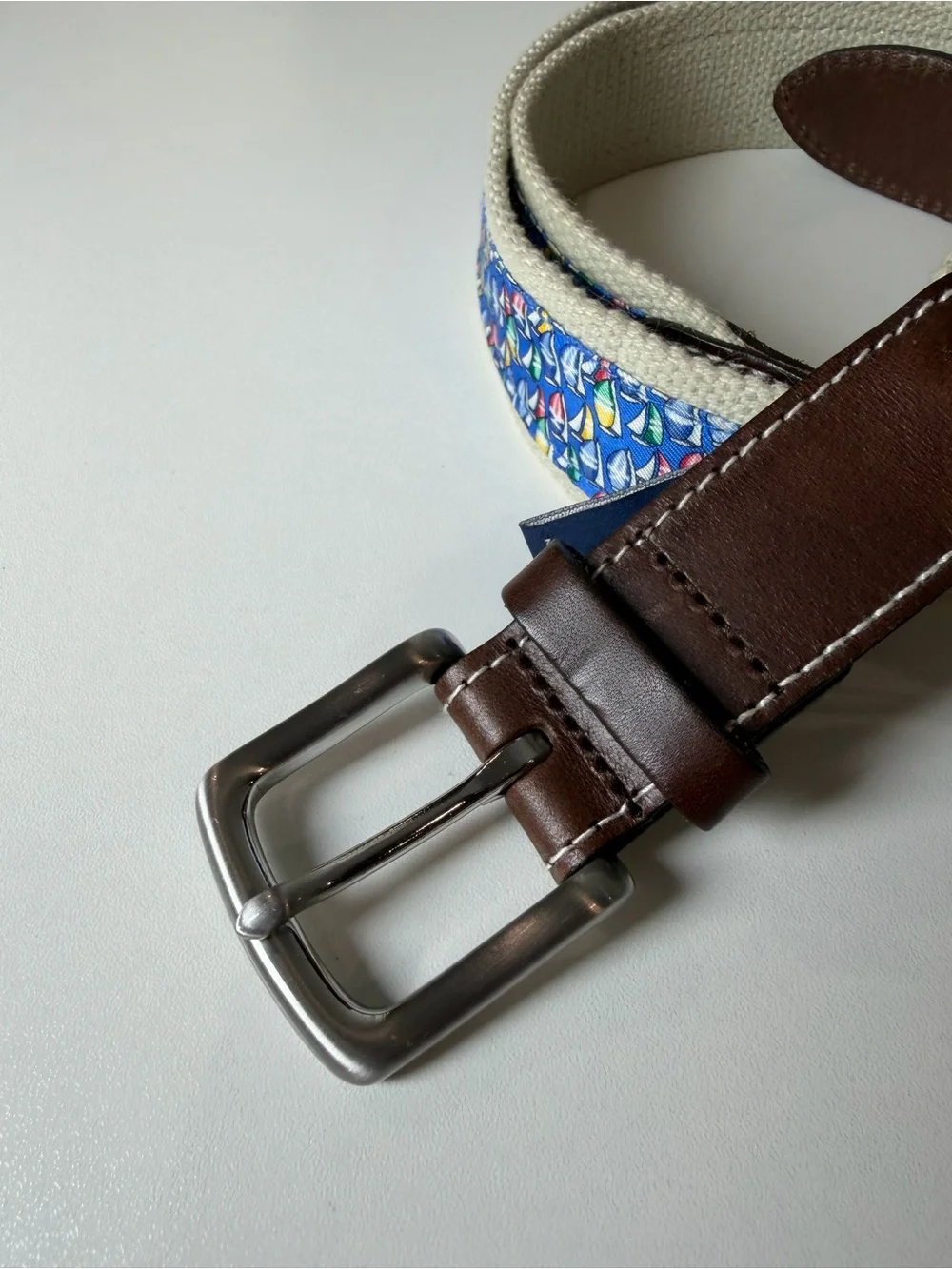 Vineyard Vines canvas belt